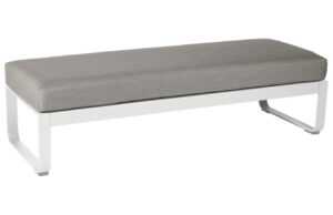 Šedohnědá čalouněná lavice Fermob Bellevie 148 cm s bílou podnoží