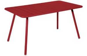 Červený kovový stůl Fermob Luxembourg 143 x 80 cm