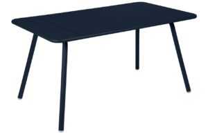 Tmavě modrý kovový stůl Fermob Luxembourg 143 x 80 cm